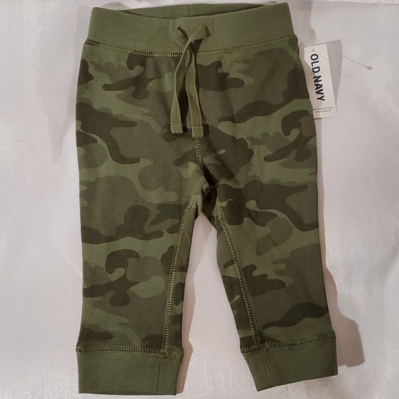 Old Navy Other - Old Navy Baby 👶 🚼 🍼